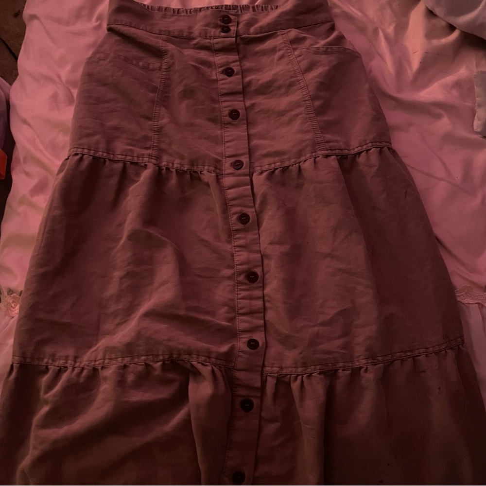 Elegant A-Line Button-Down Skirt in Brown